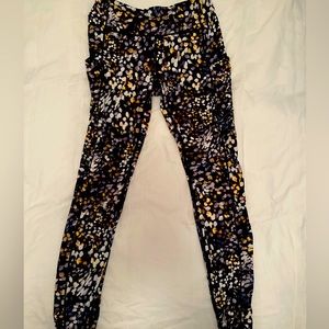 Lululemon Leggings , size 8